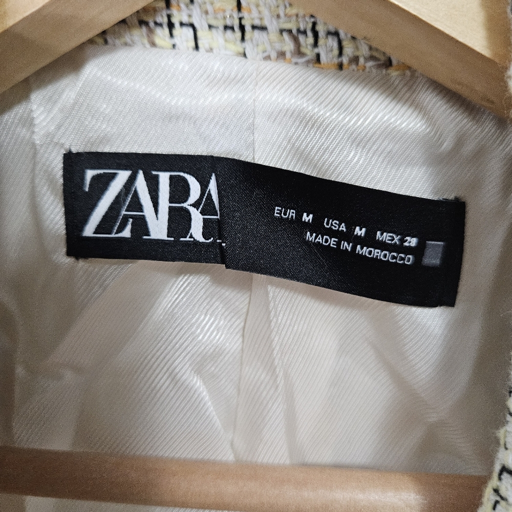 SOLD Zara Tweed Cropped Blazer Sz M Butter Yellow Double Breasted Preppy - Picture 11 of 13